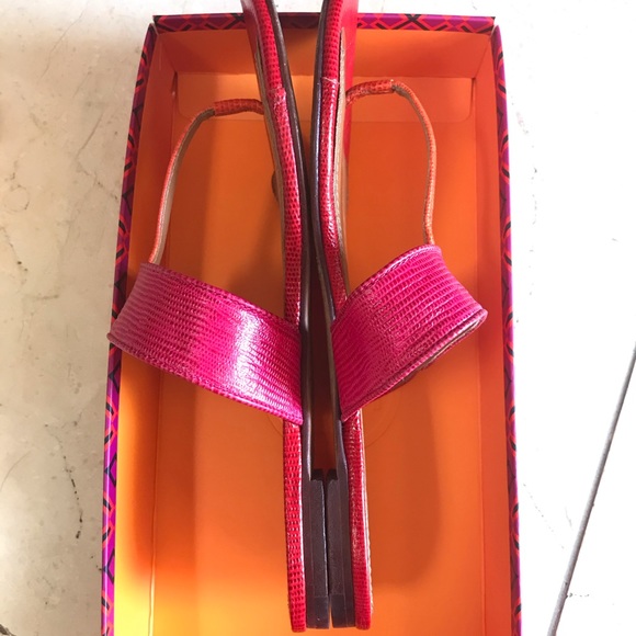 Tory Burch Red/Pink/Orange Leather Sandals Size 6 - Picture 4 of 7